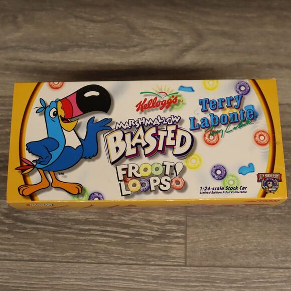 Terry Labonte #5 Kellogg’s Marshmallow Blasted Froot Loops Monte Carlo 1:24 - Picture 3 of 12